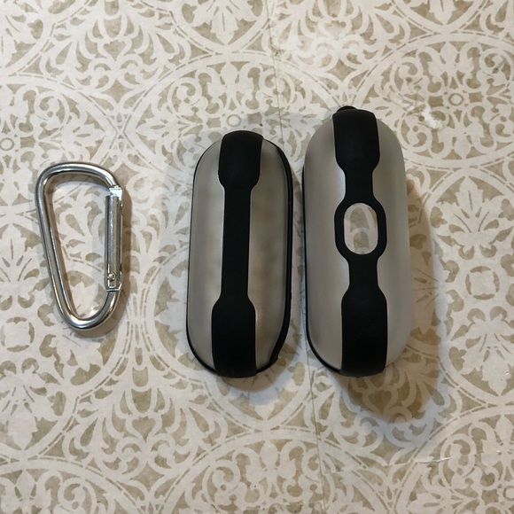 AirPod Pro Case Set - Picture 5 of 8